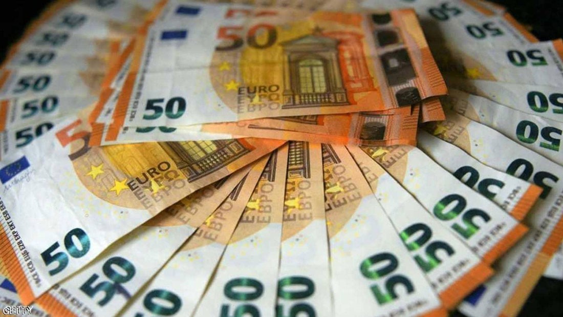  مجهول يوزع 200 ألف يورو نقدا لجمعيات خيرية بألمانيا