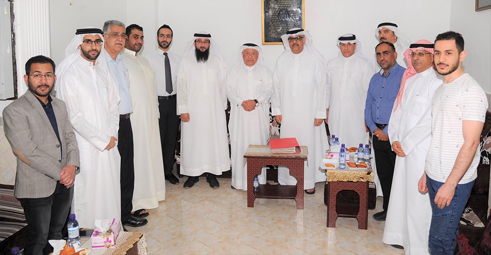 الخياط يبحث مع الدوي احتياجات ثانية المحرق
