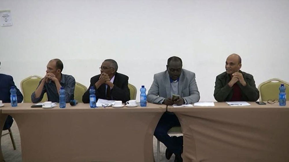 السودان.. تصريحات متباينة إثر اجتماع "قوى الحرية" و"الثورية"