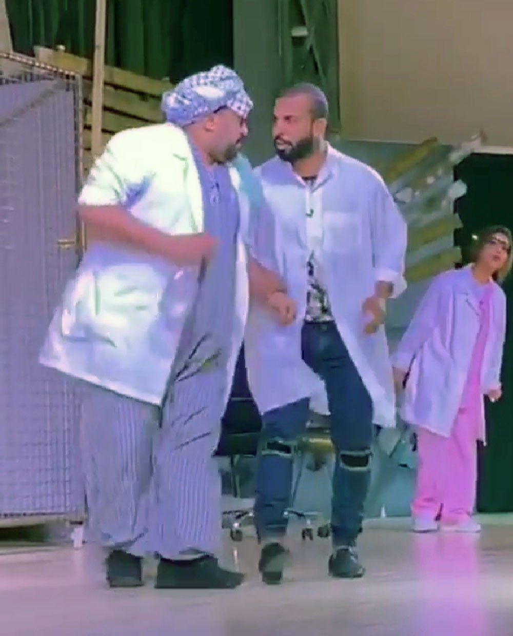 حسين العويناتي لـ"البلاد".. سعيد بنجاحي مع " الثلاجة"
