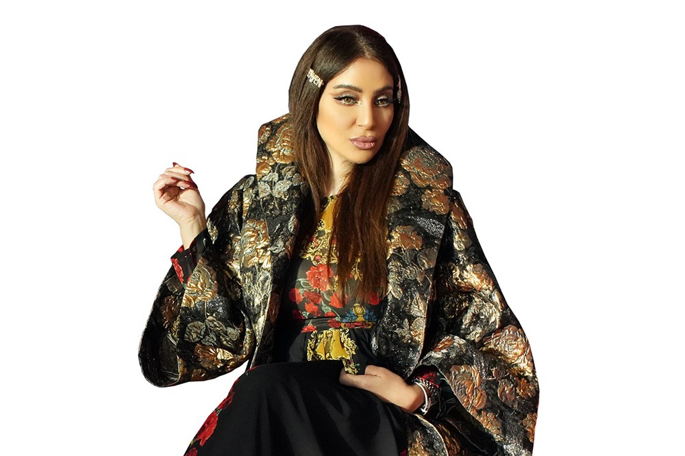 الفنانة الأماراتية أوتار مذنبة  وقريبا في السعودية