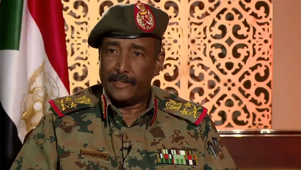 السودان.. عبد الفتاح البرهان رئيساً للمجلس السيادي