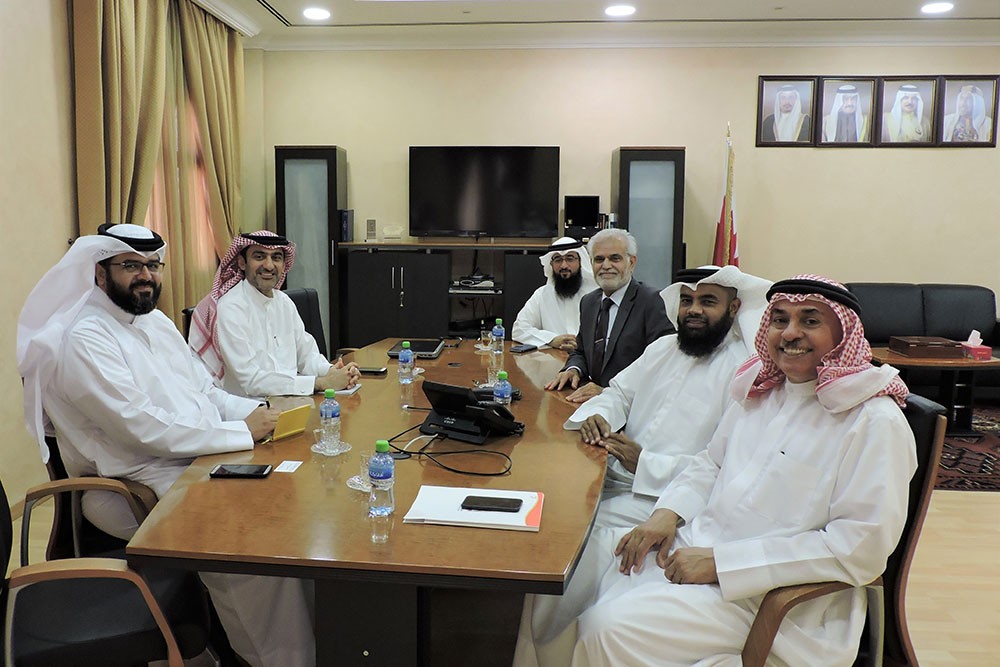 "المعلومات" تبحث مع المجالس البلدية أوجه التعاون
