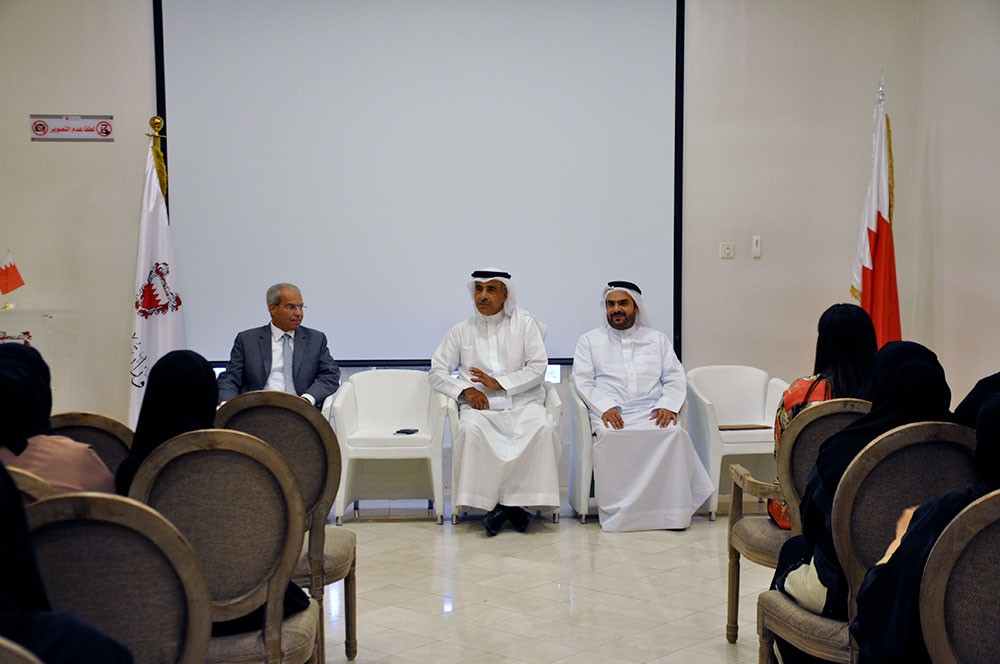 وزير الإسكان: مبادرات تطويرية جديدة لتجويد خدمات التواصل مع المواطنين