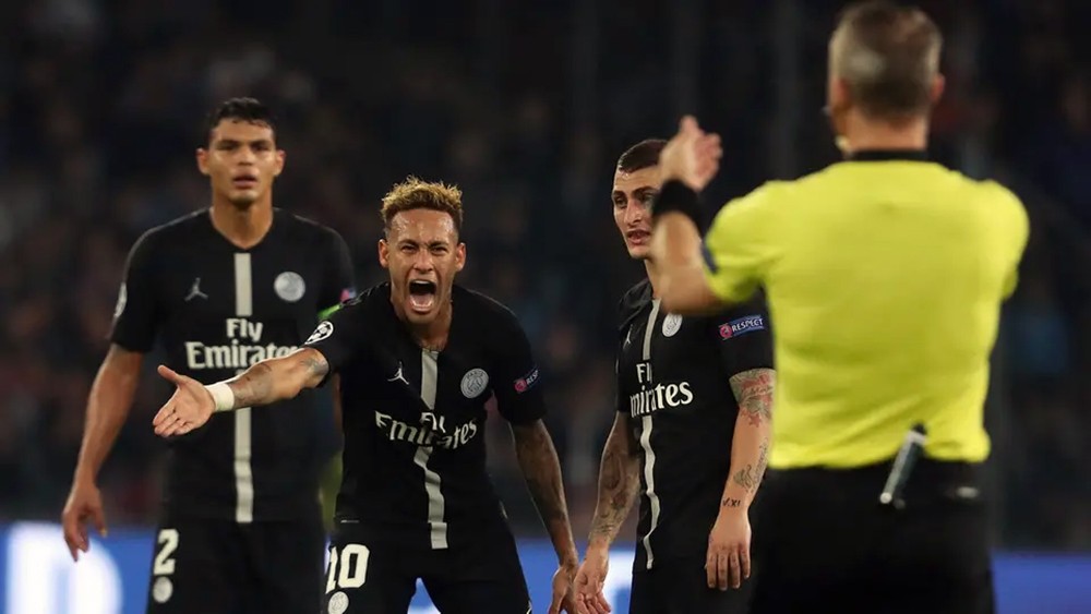 سان جيرمان يماطل برشلونة وريال مدريد بخصوص نيمار