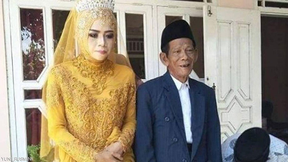  "الحب يصنع المعجزات".. فارق 56 عاما بين العريس وعروسه 