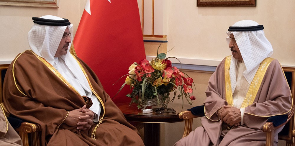 رئيس الوزراء وولي العهد يؤكدان حرص الحكومة على تعزيز الشراكة مع القطاع الخاص