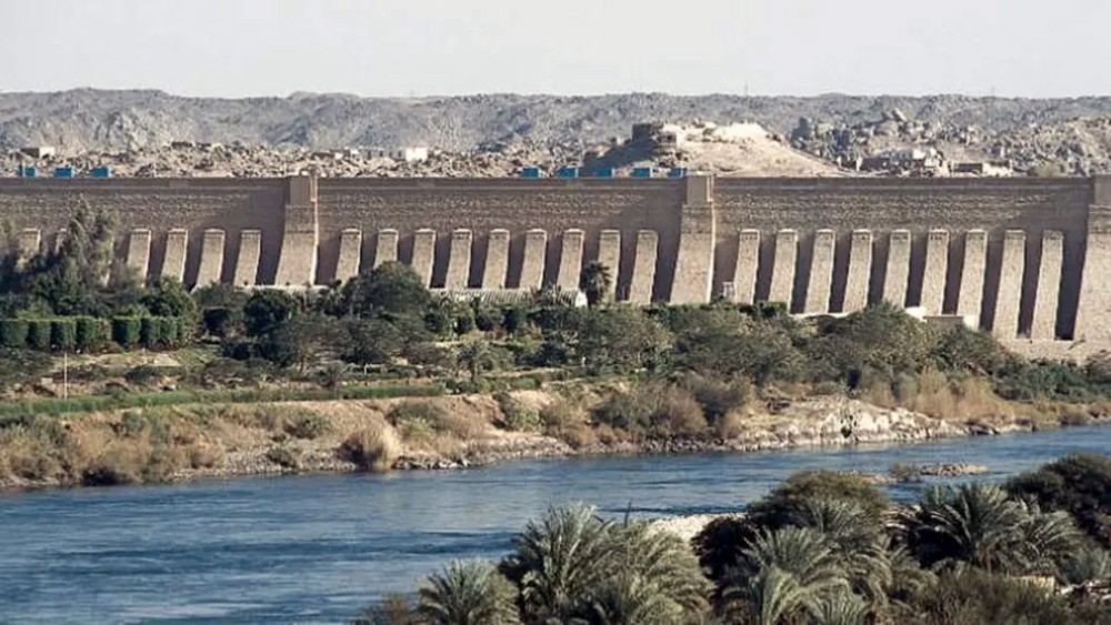 مصر.. بدء تعويض المتضررين من السد العالي وهذا ما سينالونه