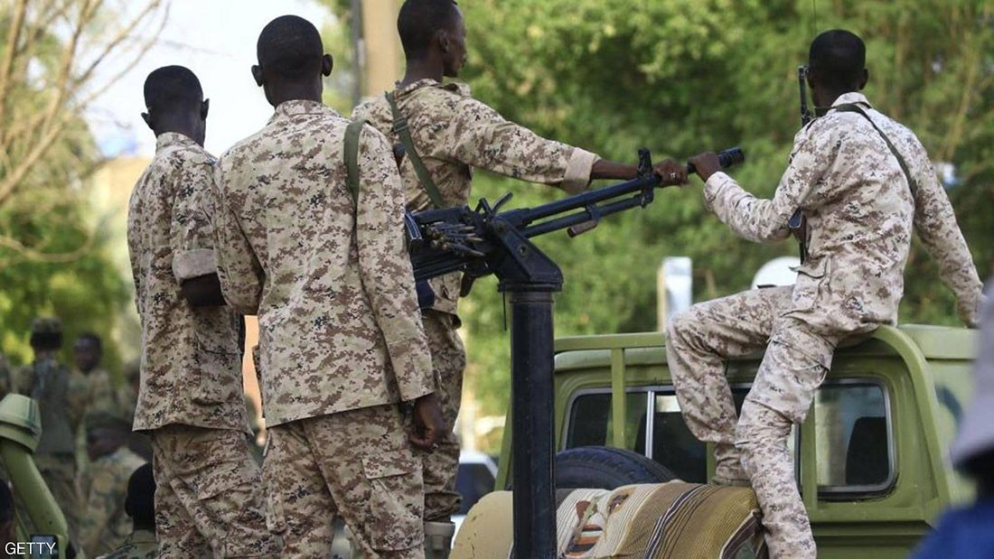  السودان.. بدء محاكمة العشرات من رجال الأمن في "قضية المدرس" 