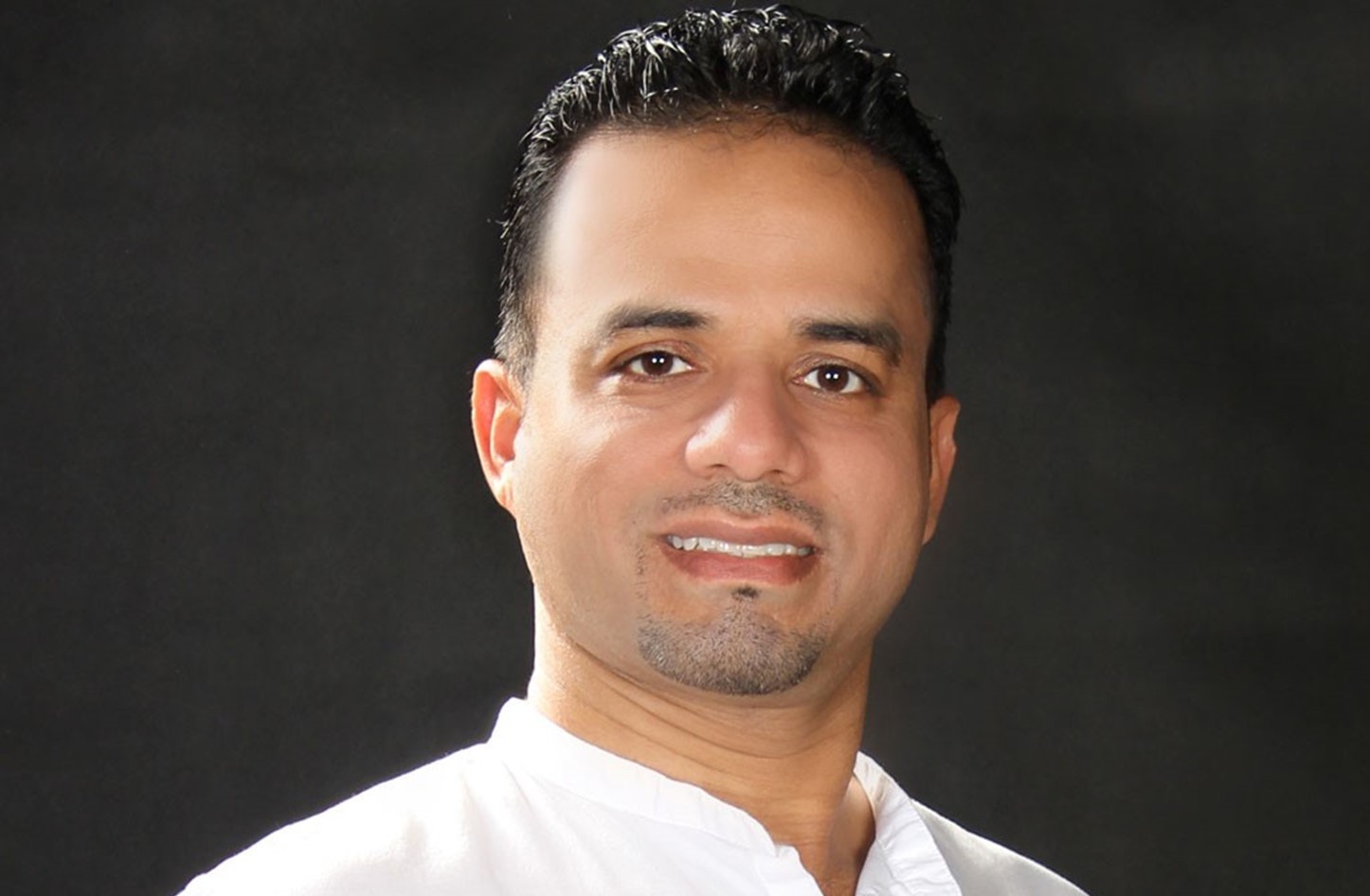 غدا عرض مسرحية  " متقاعد ولكن"  