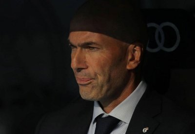 زيدان و"القنبلة المدوية".. من هو مفاجأة ريال مدريد؟