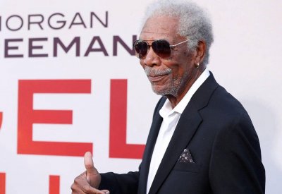  "سقوط ملاك" يحتفظ بالصدارة في إيرادات السينما الأميركية 
