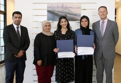 شركة إبراهيم خليل كانو تستضيف طالبتين من بوليتكنك البحرين