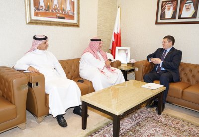 وزير العدل يستقبل السفير البريطاني 