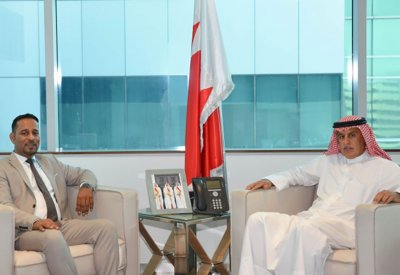 وزير الصناعة يستعرض مع النائب البحراني أوجه التعاون