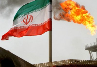 صادرات نفط إيران تنخفض إلى 160 ألف برميل يومياً