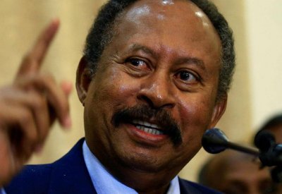 السودان.. حمدوك يعلن تشكيلة الحكومة الجديدة