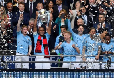 تشكيلة مانشستر سيتي تتجاوز قيمتها مليار يورو