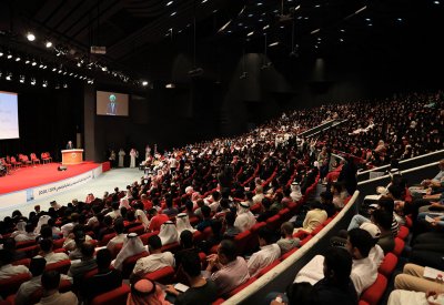 أ.د. حمزة للمستجدّين: عليكم بالجد وأن تضعوا التعلم في المقام الأول