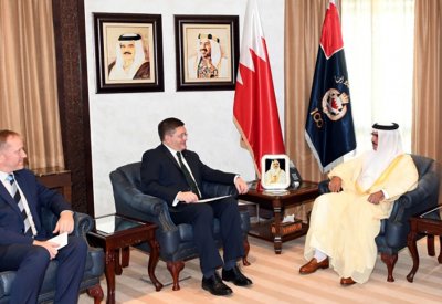 وزير الداخلية يستقبل سفير المملكة المتحدة الجديد