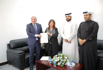 الجامعة الخليجية وجمعية الصحفيين توقعان اتفاقية تعاون