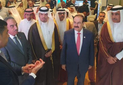وزير الأشغال يفتتح (قمة البحرين للمدن الذكية 2019)