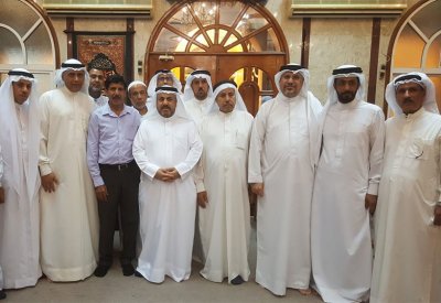 وفدٌ من الأوقاف الجعفرية يزور مأتم البنائين بالمحرق