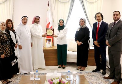 زينل تستقبل رئيس وأعضاء مجلس إدارة جمعية المؤسسات الصغيرة والمتوسطة البحرينية