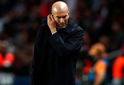 زيدان يكشف سبب سقوط ريال مدريد أمام سان جيرمان