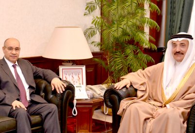 حميدان يشيد بالجامعة الأهلية لإصدارها كتاب (أخلاقيات العمل)