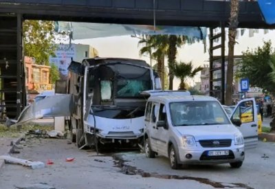 هجوم على حافلة شرطة جنوب تركيا.. وإصابة 5