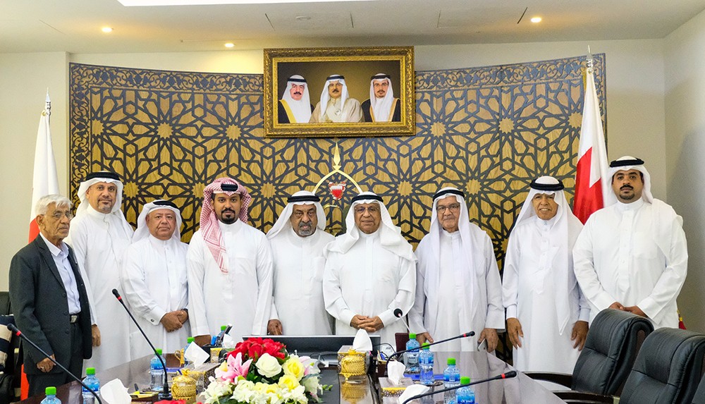 رئيس الأوقاف الجعفرية: نثمن توجيهات القيادة الحكيمة بتوفير كل الخدمات والتسهيلات لإنجاح موسم عاشوراء