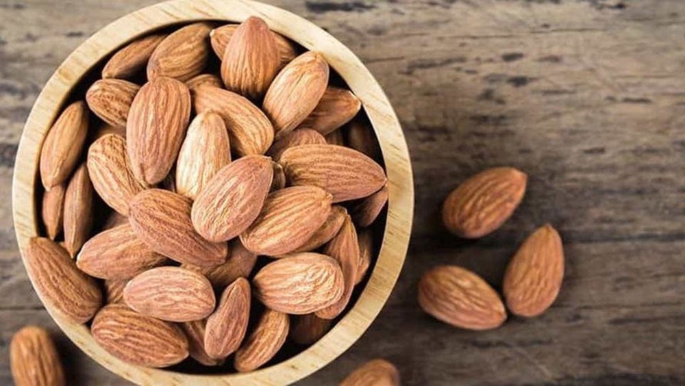 8 فوائد صحية لتناول اللوز يومياً.. تعرف عليها