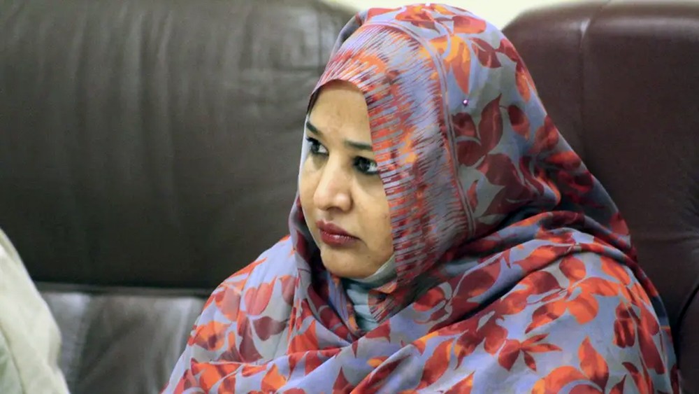 زوجة البشير المختفية.. قصة وداد المتهمة بنهب الملايين