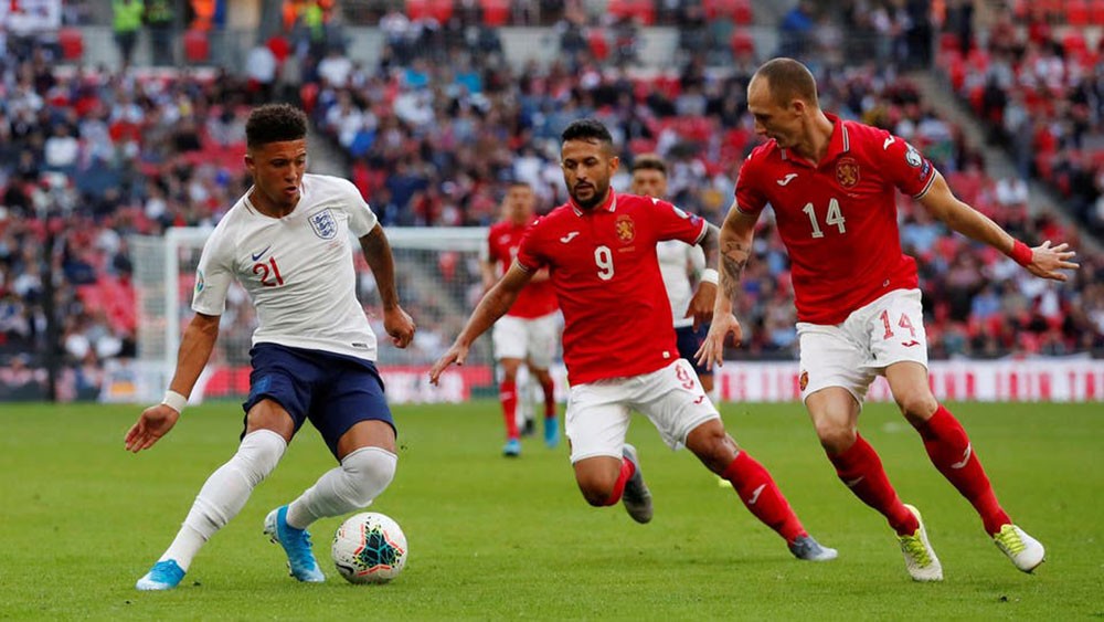تواضع المنافسين يثير الشكوك حول مستوى منتخب إنجلترا