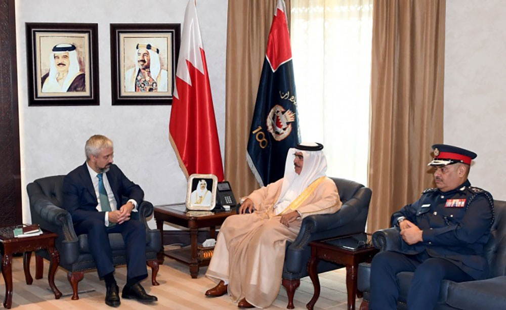 وزير الداخلية يبحث مع وفد برلماني روسي التعاون والتنسيق