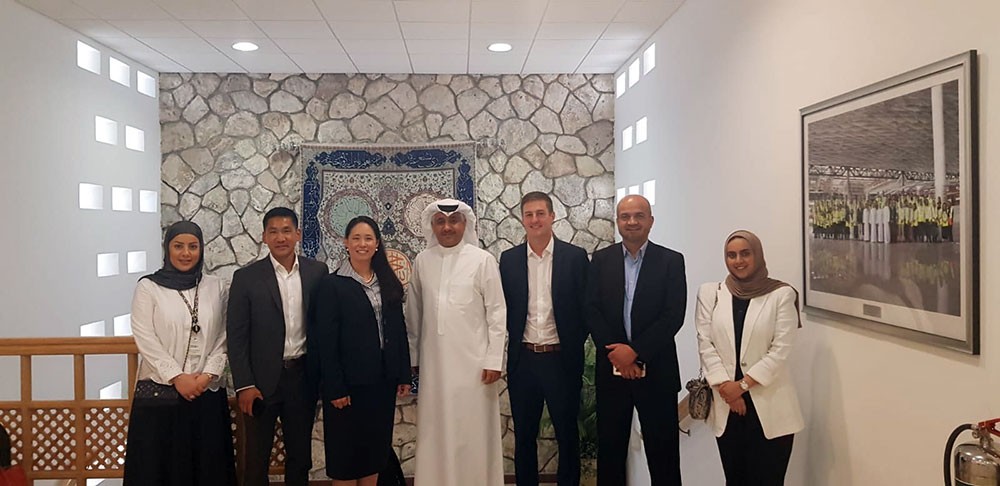 وزير الاتصالات يستقبل مدير عام البنية التحتية بأمازون