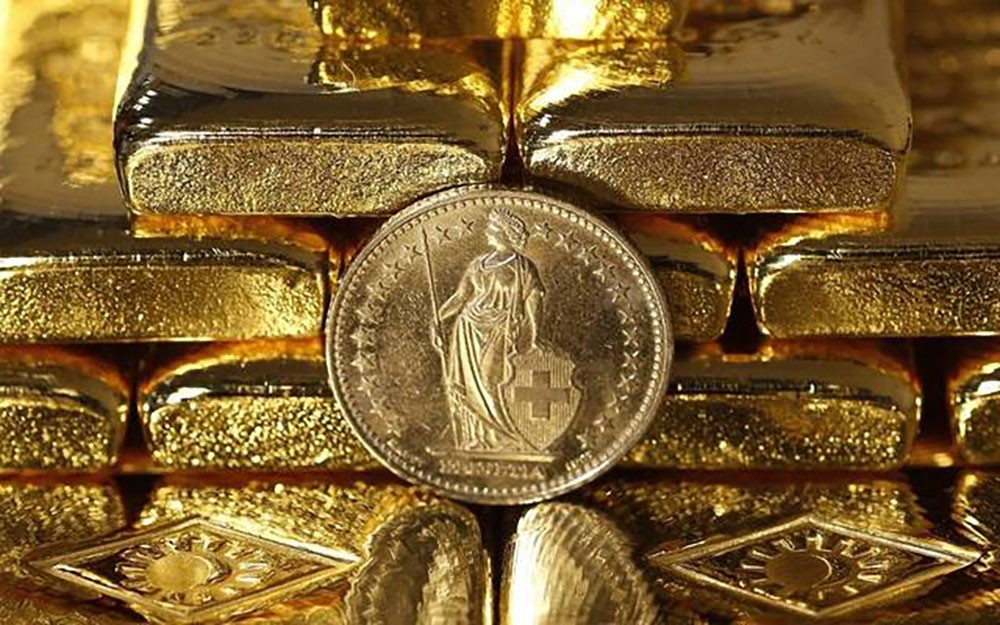 غموض “بريكست” يدفع البريطانيين لاكتناز الذهب