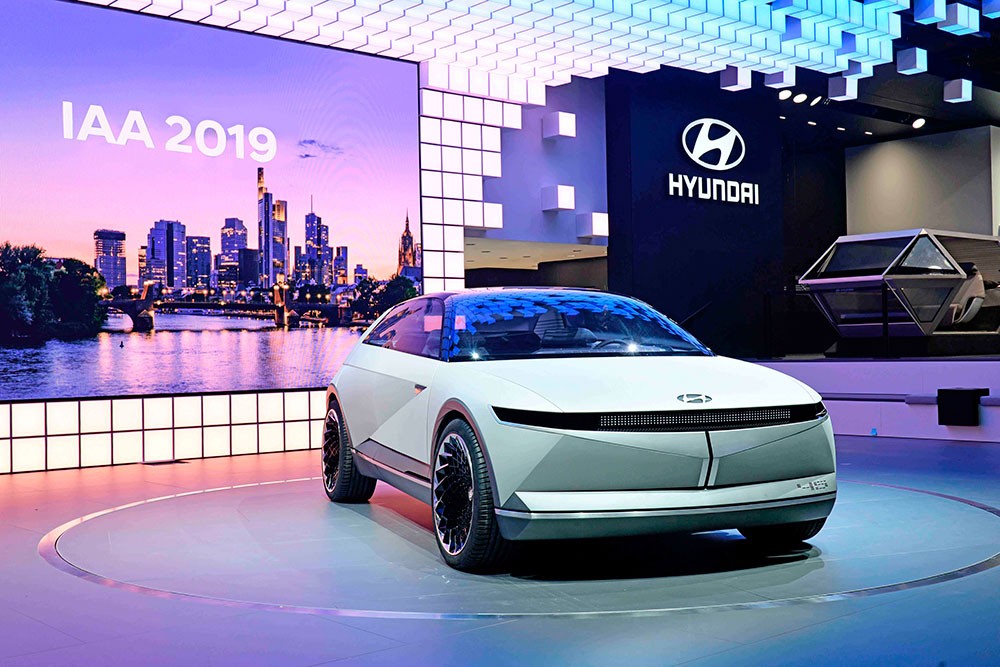 هيونداي تكشف عن الكهربائية 45 EV