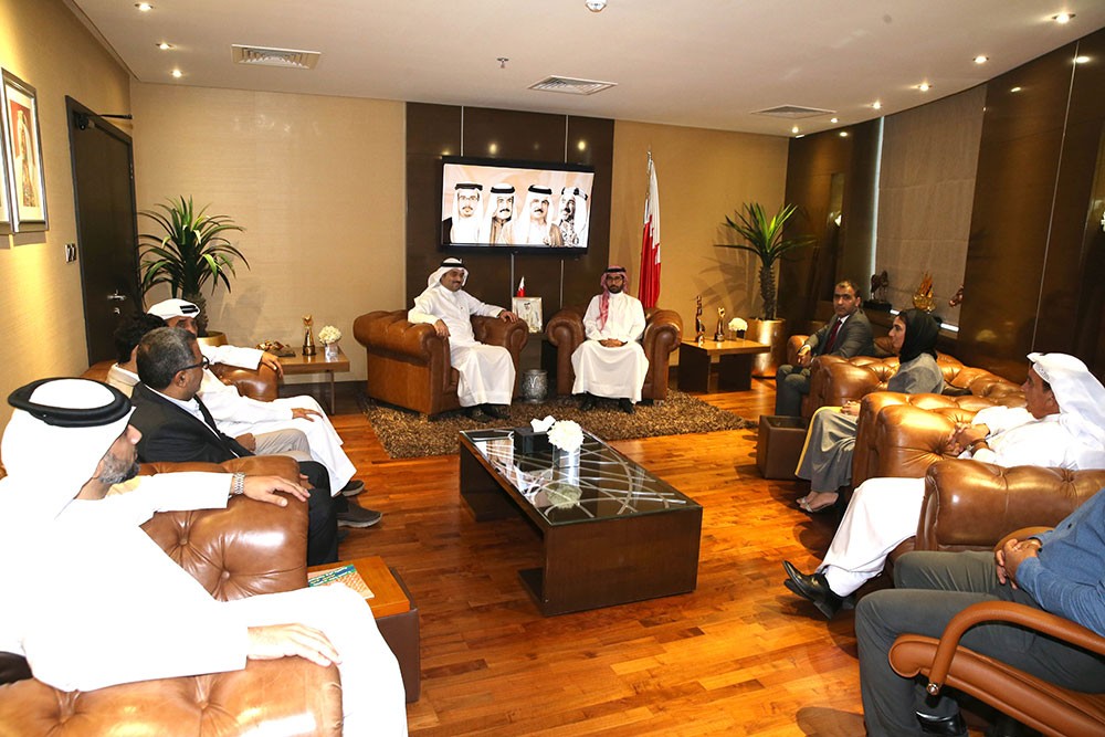 المؤيد يستقبل السلوم ورئيس وأعضاء مجلس إدارة نادي الاتحاد