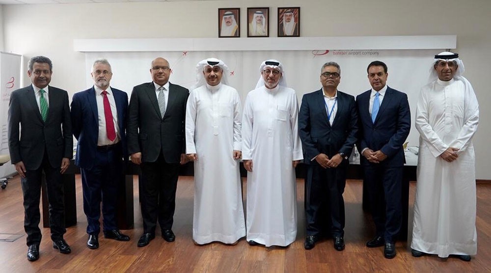 وزير المواصلات يترأس اجتماع مجالس إدارات مجموعة طيران الخليج القابضة