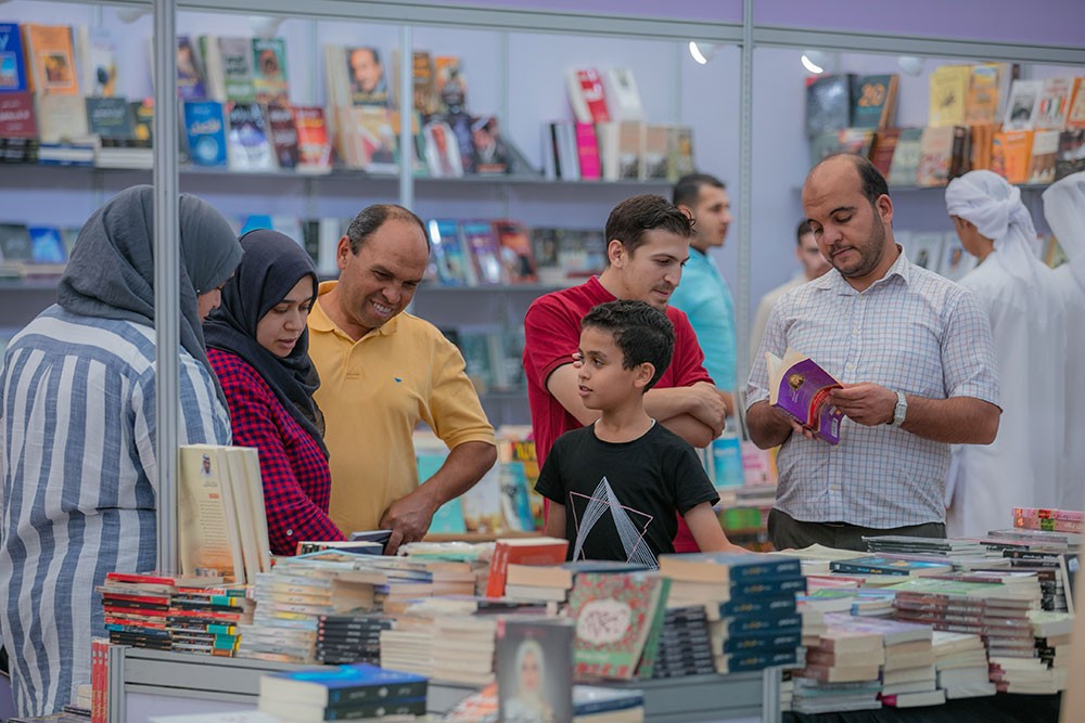 معرض العين للكتاب ينطلق الثلاثاء ببرنامج ثقافي غني