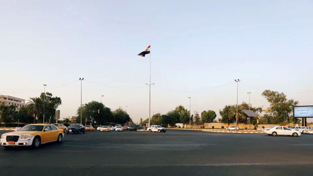 صاروخان يضربان المنطقة الخضراء وسط بغداد