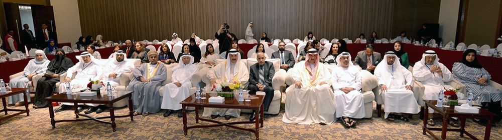 حميدان يفتتح الحلقة الحوارية (نحو ميثاق اخلاقي خليجي موحد لممارسي المهن الاجتماعية)
