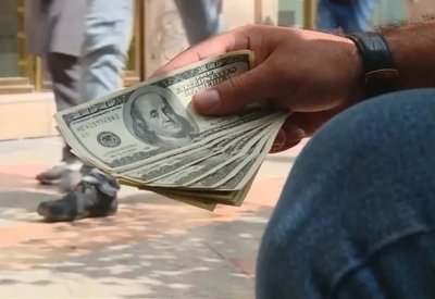 مصرف لبنان يحدد 5 شروط لتوفير الدولارات.. ما هي؟