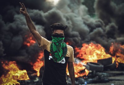  مظاهرات العراق.. الجيش يتأهب واجتماع طارئ للرئاسات الثلاث 