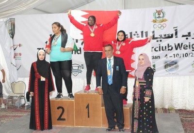 لاعبات المحرق يواصلن التألق والنجومية ببطولة أندية غرب آسيا لرفع الأثقال بالأردن