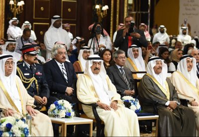 سمو رئيس الوزراء يشيد بإسهامات الصحافة الوطنية في تعزيز مسيرة النماء والتقدم