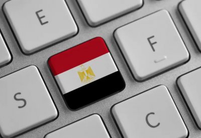 هل يزيد قانون ضريبة الدخل الجديد أعباء المصريين؟