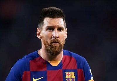 ميسي يفاجئ برشلونة بـ"الرحيل"